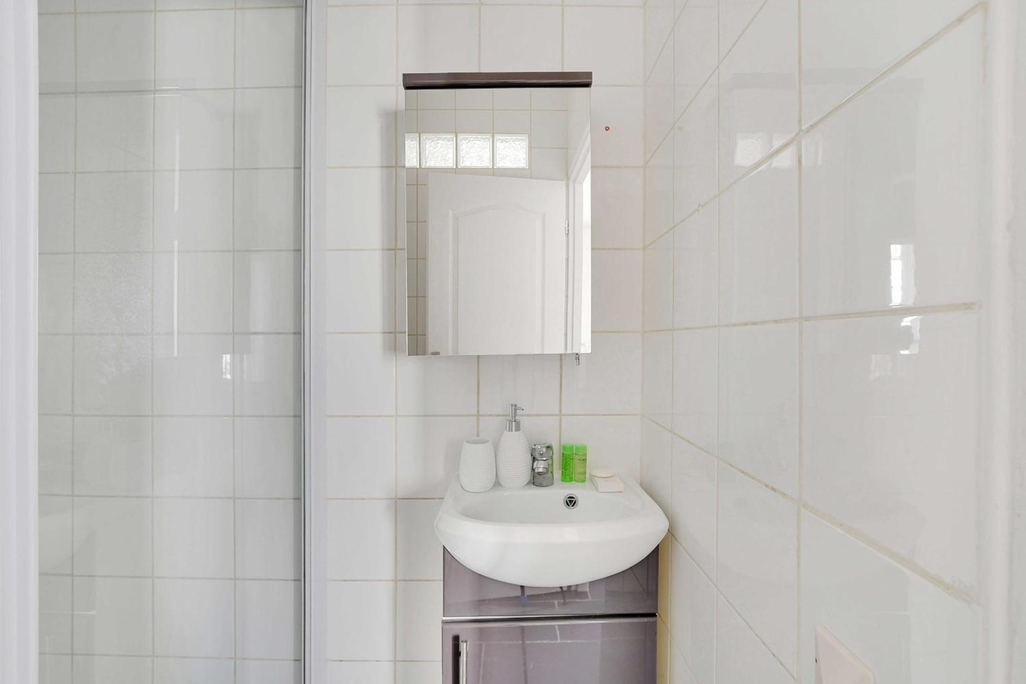 Cmg - Residence Edouard Vaillant Pantin Buitenkant foto