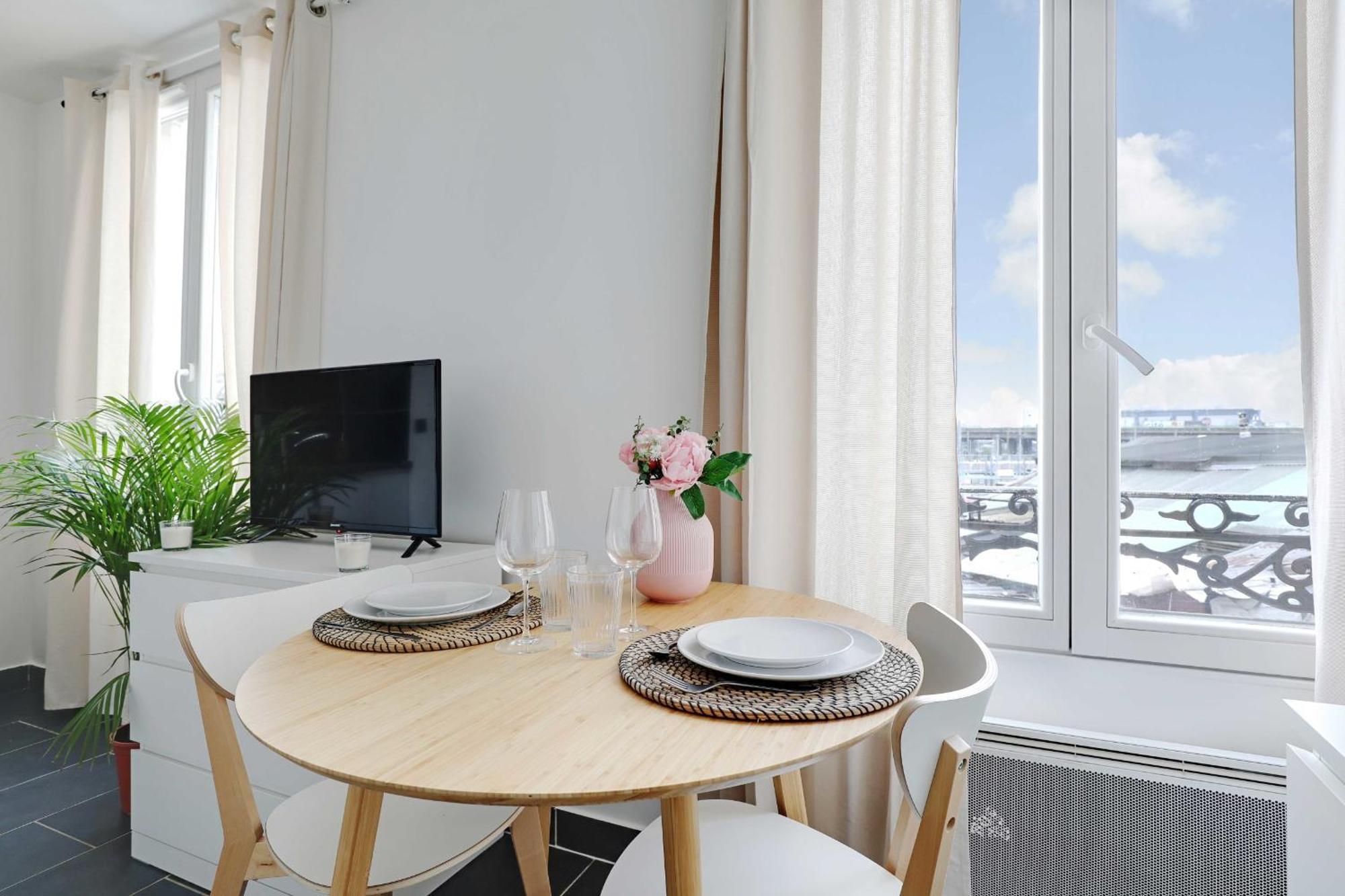 Cmg - Residence Edouard Vaillant Pantin Buitenkant foto